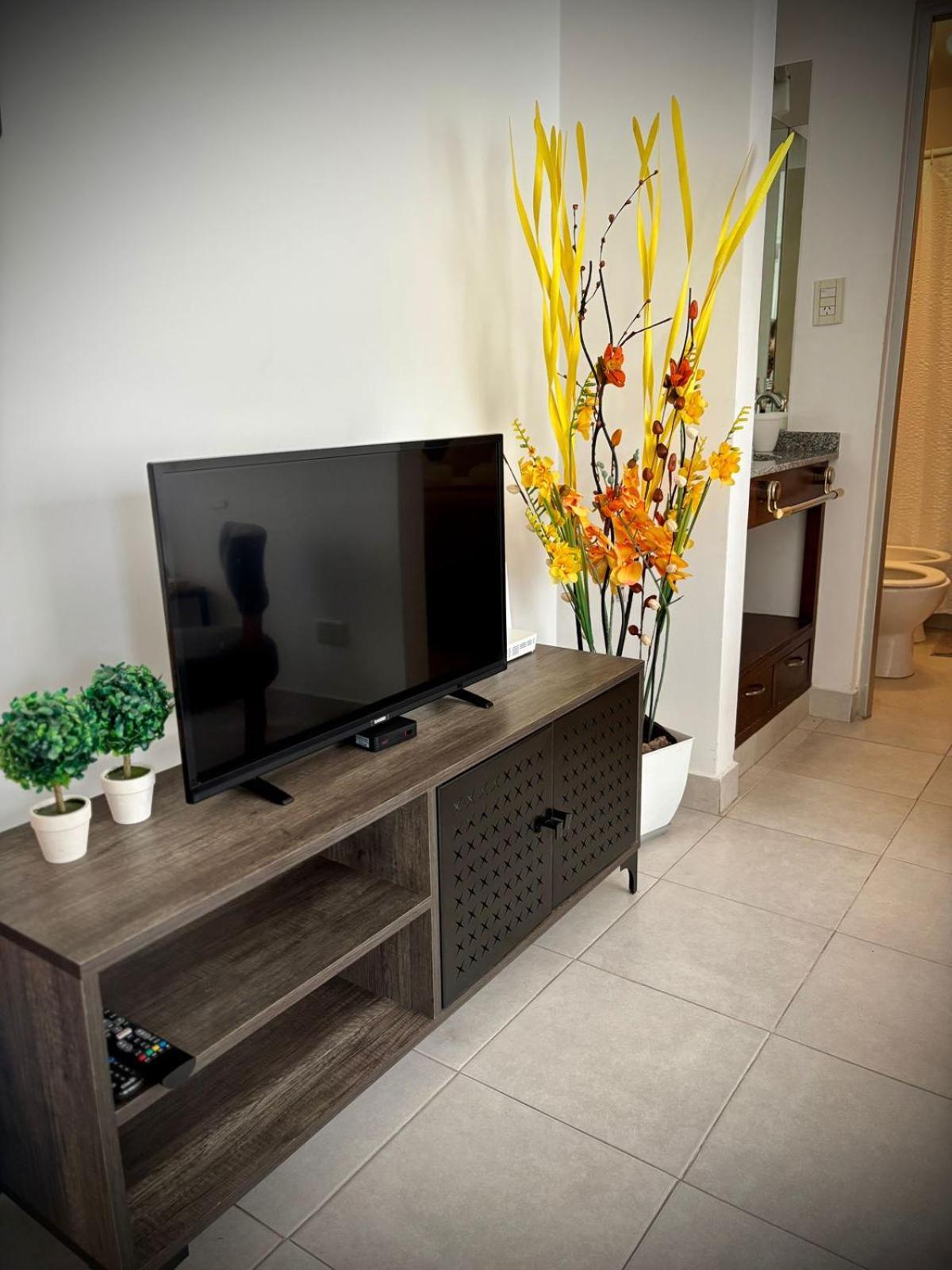 Apartamento Depto Alsina 352 4c *