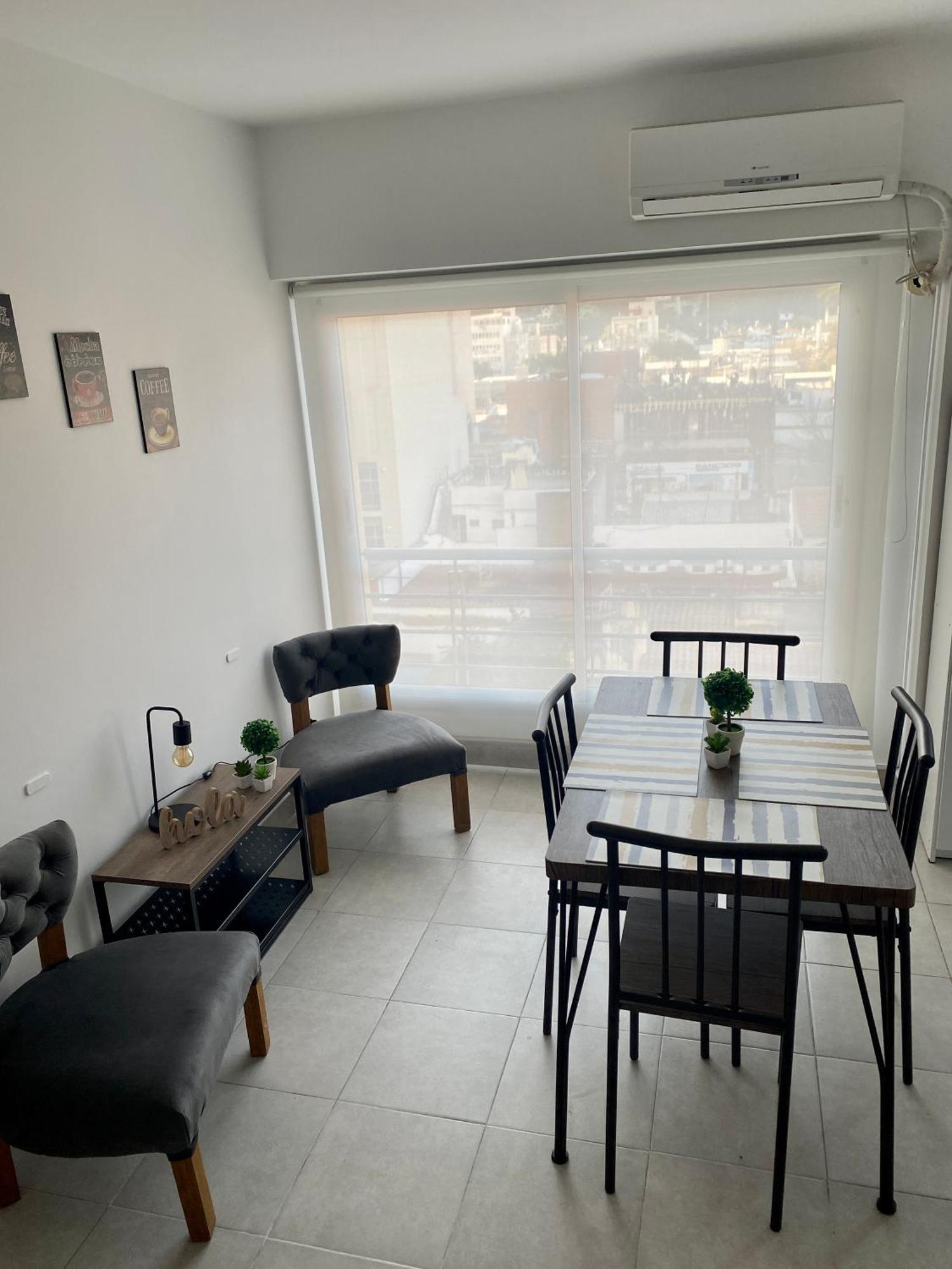 Depto Alsina 352 4c Apartamento *